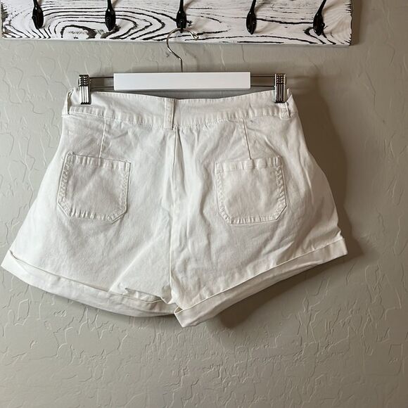 𝅺ambience Apparel white denim shorts cuffed hems four pockets belt loops SZ 2X - Picture 5 of 12